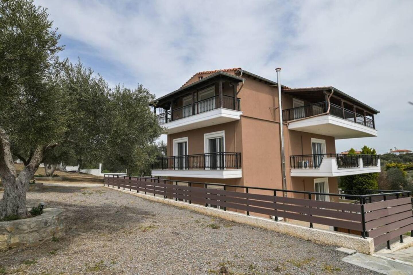 Oliva Apartments Makri Exterior photo
